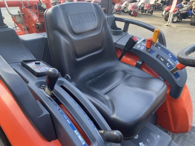 トラクター KB185MA 写真６